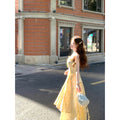 Gelbe Sommerschöner Maxi-Dress mit Spaghetti-Trägern