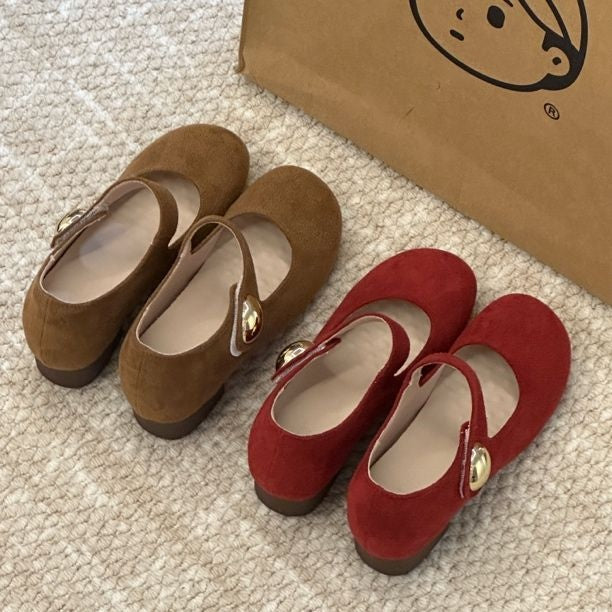 Pumps mit kleinem Goldbohnen-Absatz