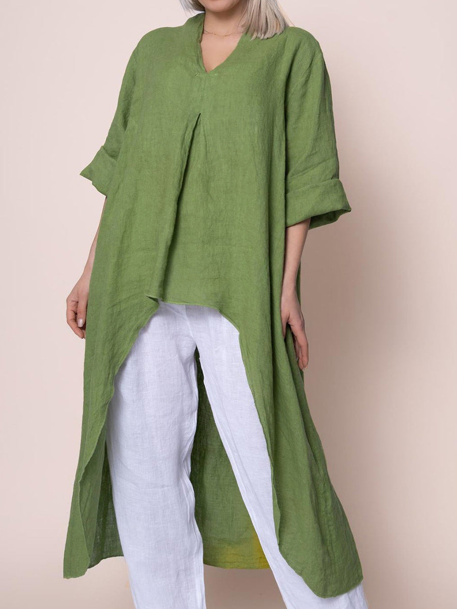 V-Ausschnitt Langarmshirt mit asymmetrischem Saum