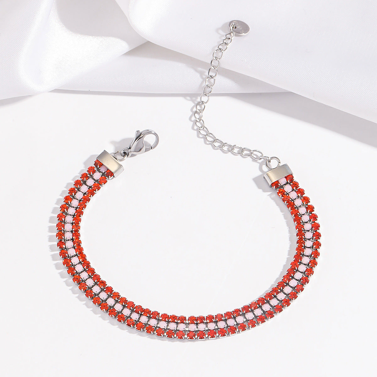 Verstellbares Armband aus Titanstahl – Bild 4 | LuxeStyle