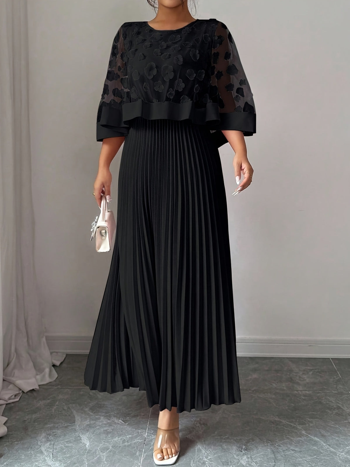 Elegantes Mesh-Cape-Kleid – Bild 7 | LuxeStyle