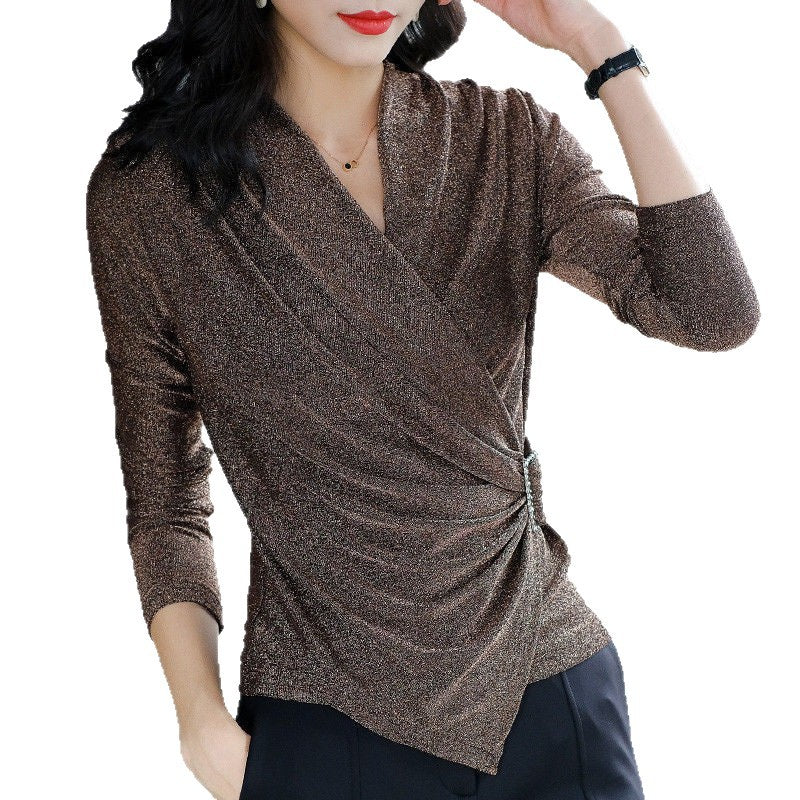 Tailliertes Langarm-Shirt mit V-Ausschnitt
