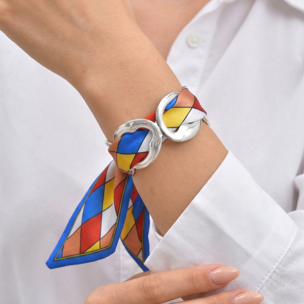 Nordisches Armband mit geometrischem Design
