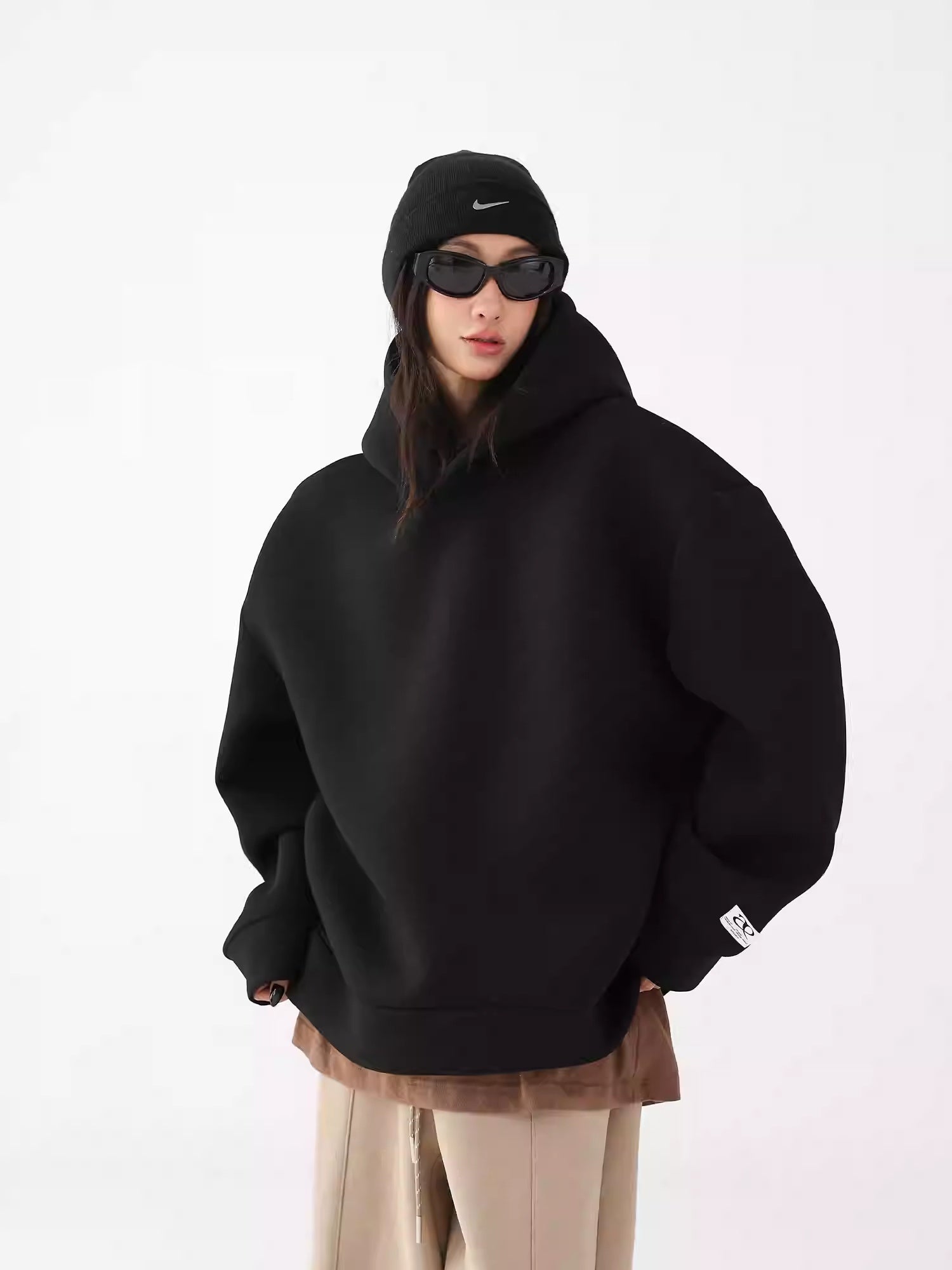Kapuzen-Sweatshirt im American Streetwear-Stil