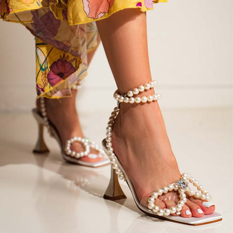 Schmale High Heel mit Schleifenband – Bild 4 | LuxeStyle