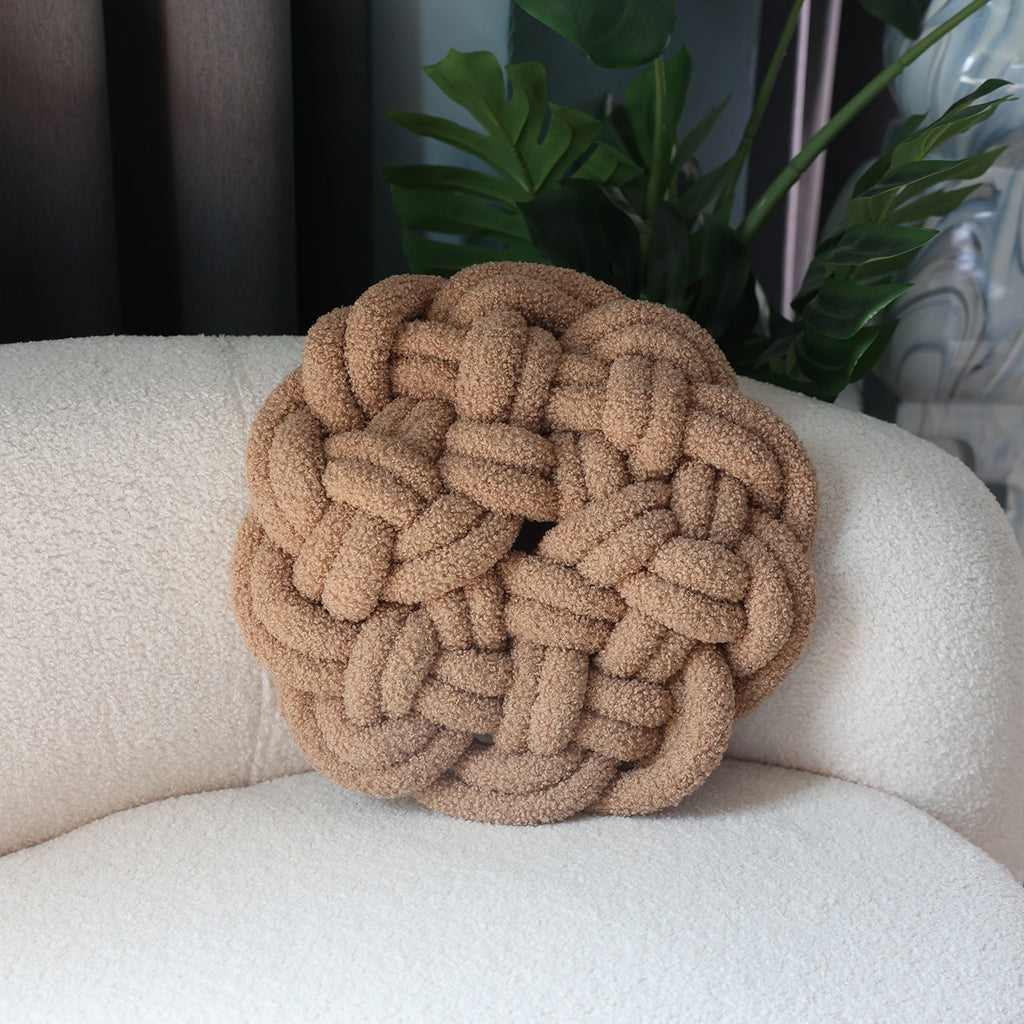 Knoten-Zierkissen im nordischen Stil – Bild 7 | LuxeStyle