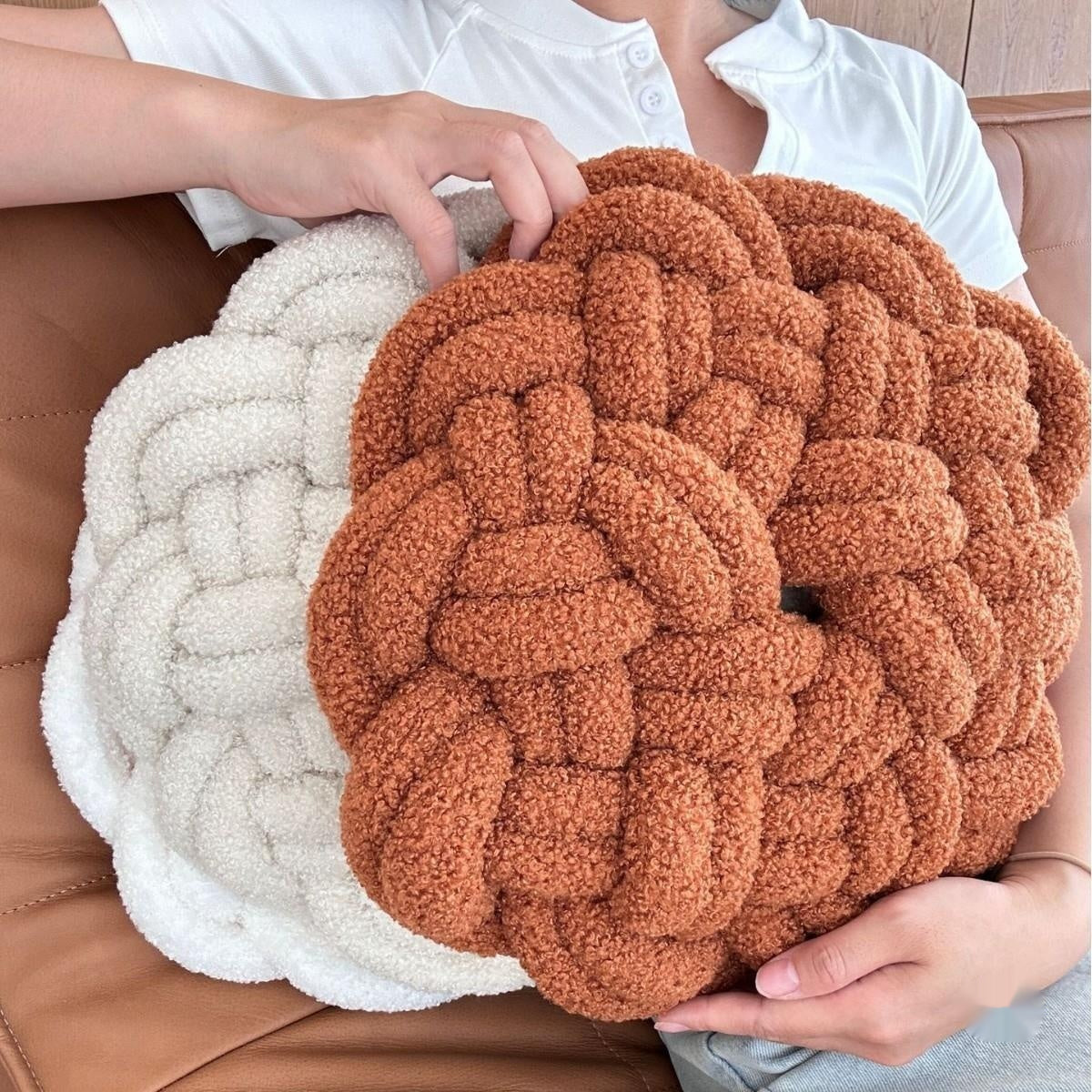 Knoten-Zierkissen im nordischen Stil – Bild 10 | LuxeStyle