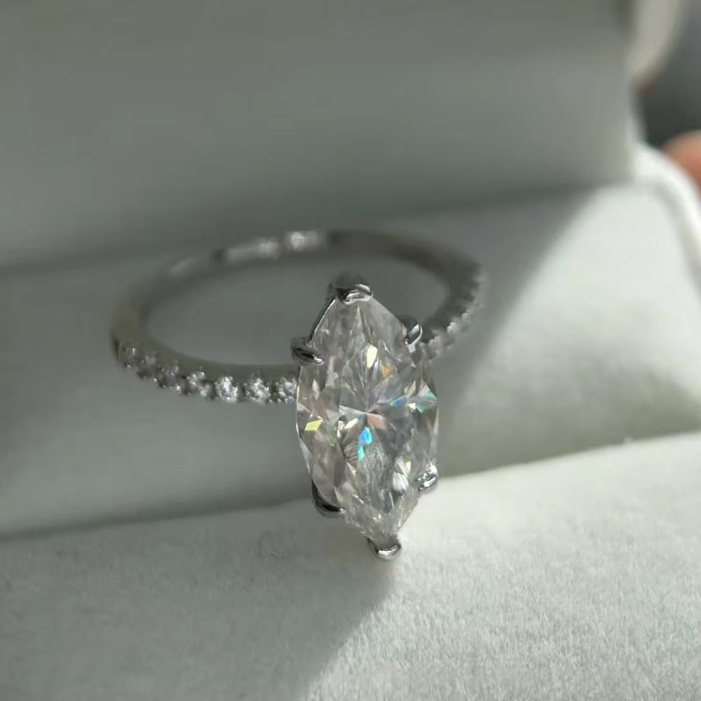 Moissanit-Ring «Marquise» 4 ct · 925 Sterling-Silber
