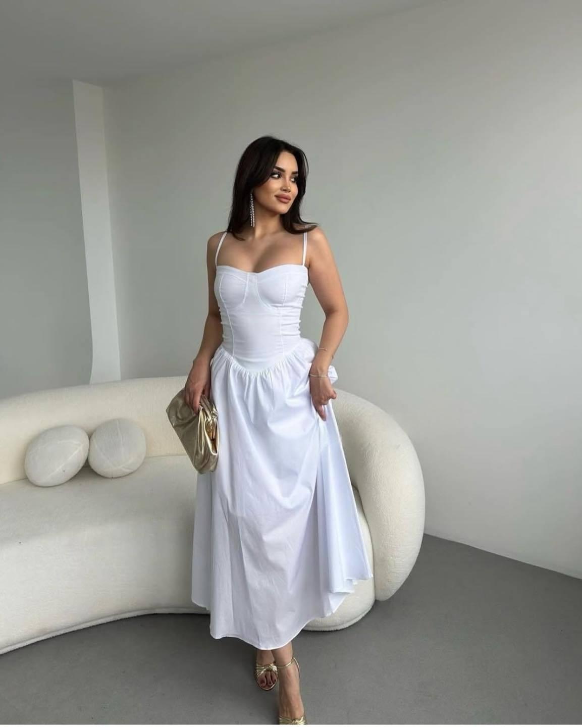 Elegantes A-Linien Maxikleid mit Spaghettiträgern