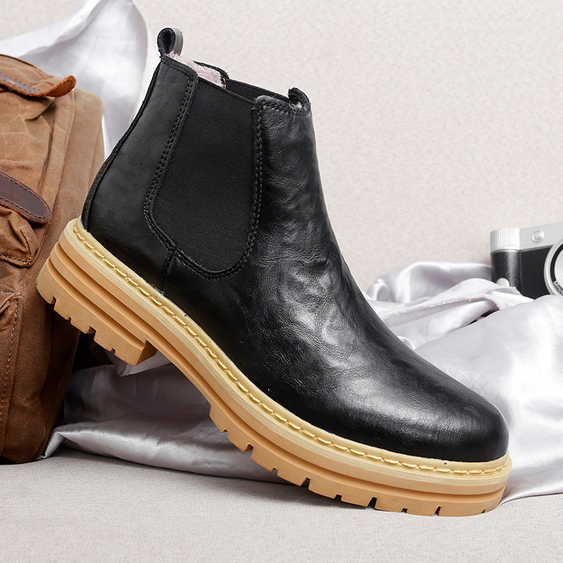 Robuste Worker Boots mit dicker Sohle