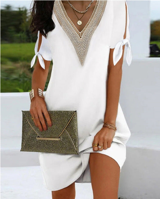 Elegantes Damenkleid mit Spitzenbesatz – Bild 3 | LuxeStyle