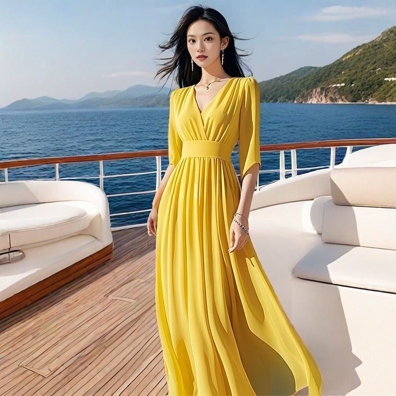 Gelbes Chiffonkleid mit V-Ausschnitt – Bild 6 | LuxeStyle
