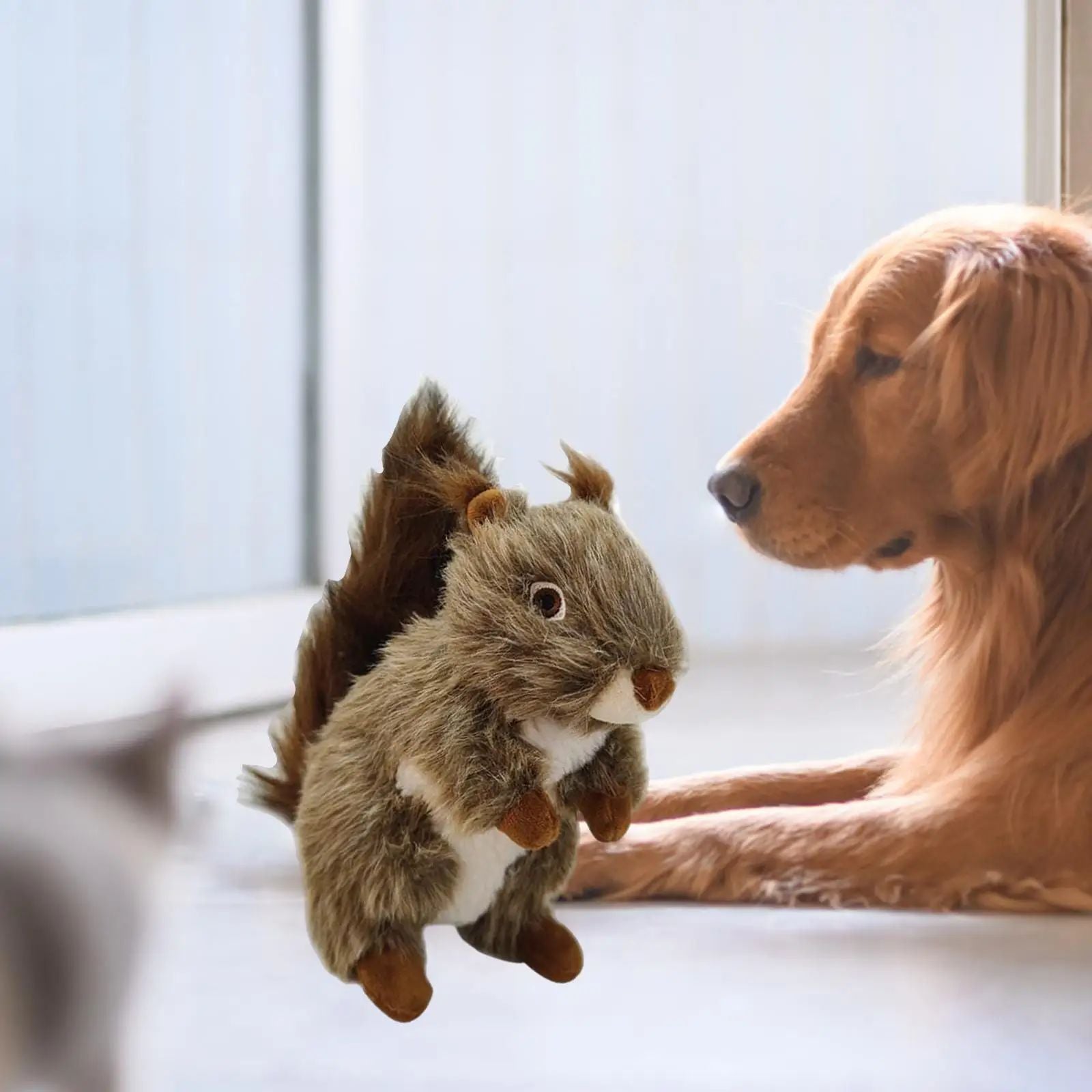 Quietschendes Eichhörnchen-Hundespielzeug
