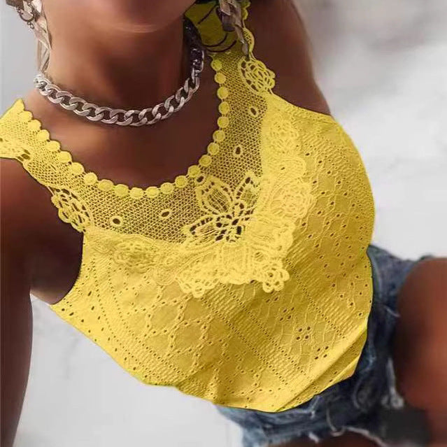 Sommerliches Jacquard-Top mit Spitzenbesatz