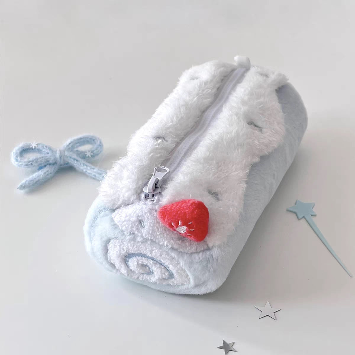 Plüsch-Etui für Stifte und Utensilien – Bild 2 | LuxeStyle
