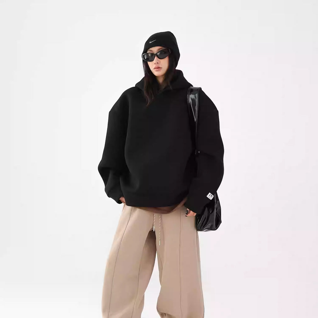 Kapuzen-Sweatshirt im American Streetwear-Stil