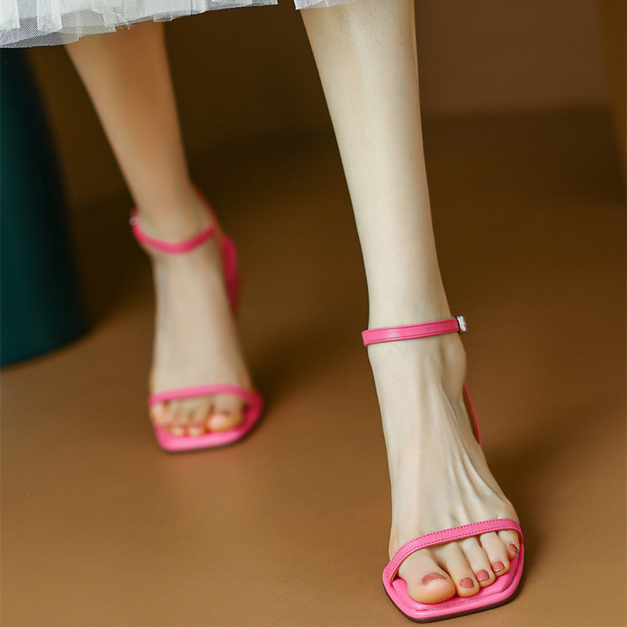 Damen-Sandalen mit Riemchen und mittelhohem Absatz – Bild 5 | LuxeStyle