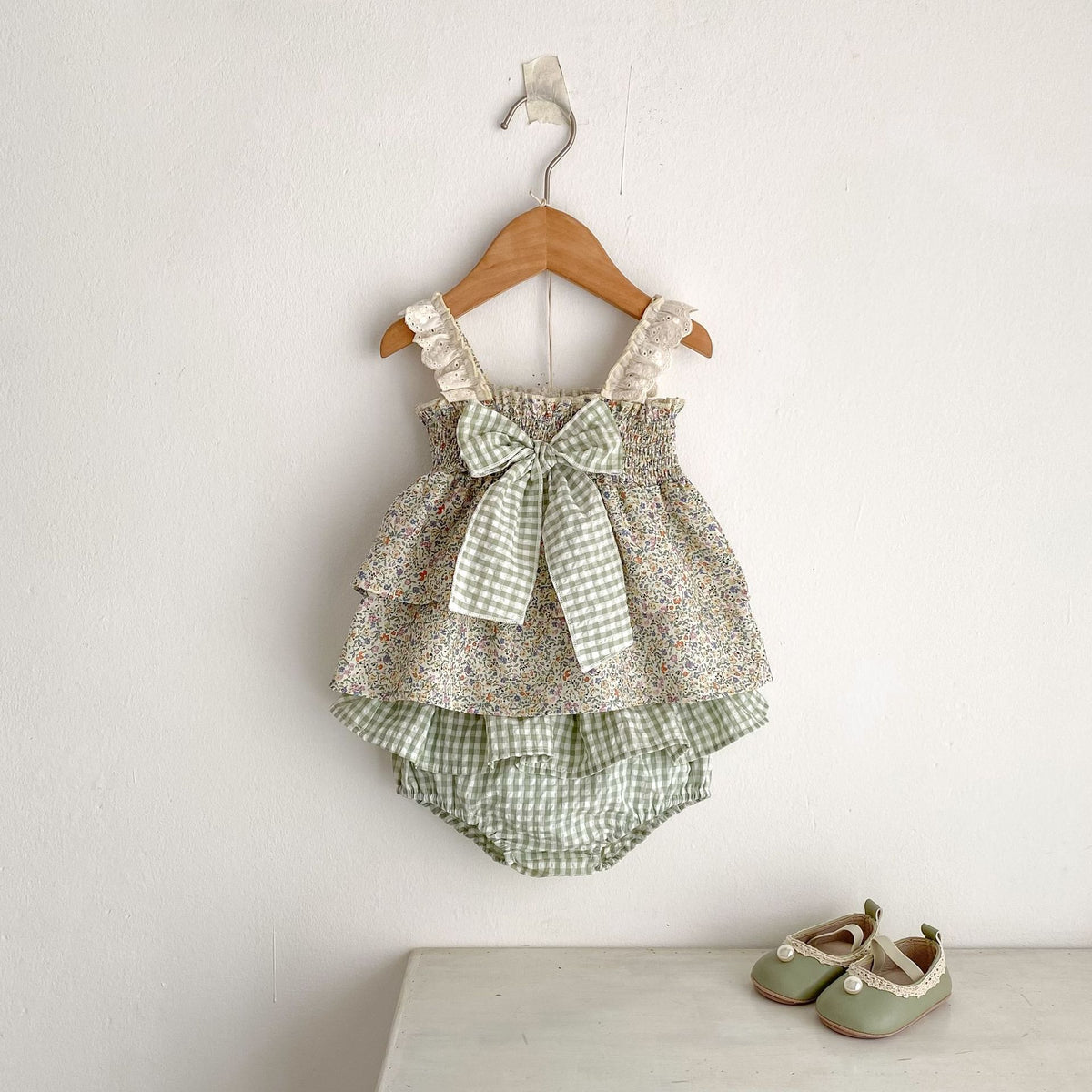 Baby-Mädchen Zweiteiler Bluse und Shorts | LuxeStyle
