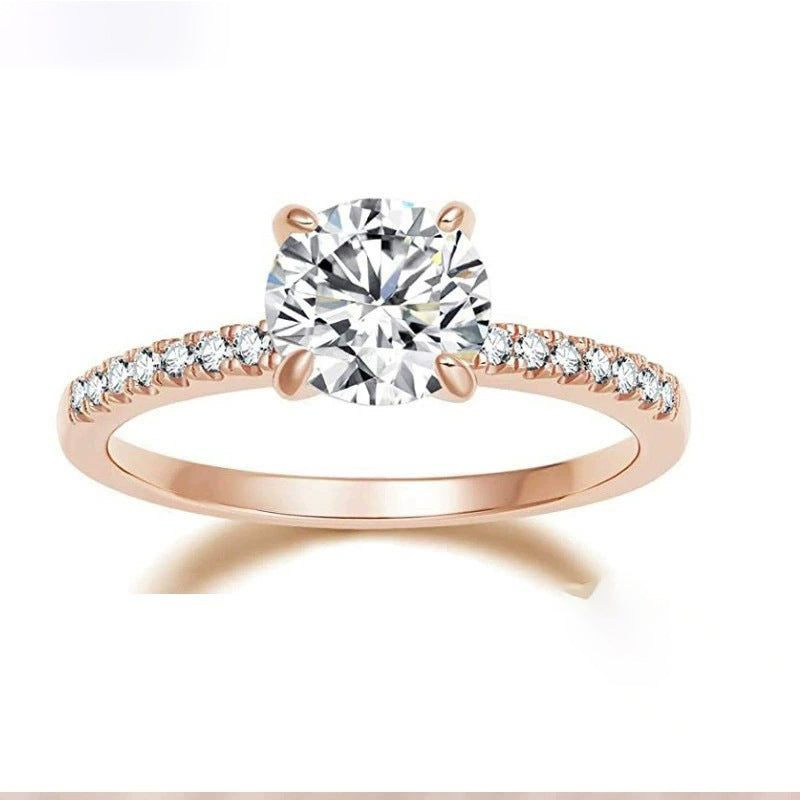 Eleganter Zirkonia Ring mit Vier-Krappenfassung – Bild 5 | LuxeStyle