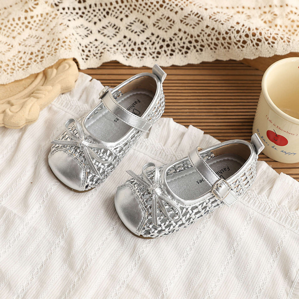 Prinzessinnen-Schuhe mit Strick-Zehenbox und Schleife – Bild 4 | LuxeStyle