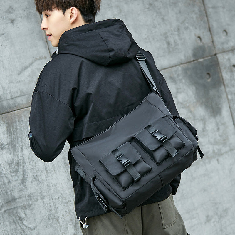 Trendige Canvas-Umhängetasche