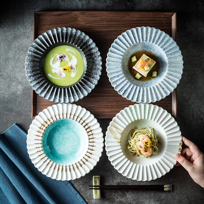 Blumige Porzellan-Dish für Dim Sum | LuxeStyle