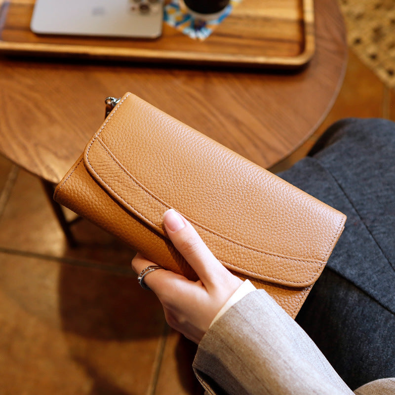 Handtasche aus echtem Leder – Clutch – Bild 11 | LuxeStyle