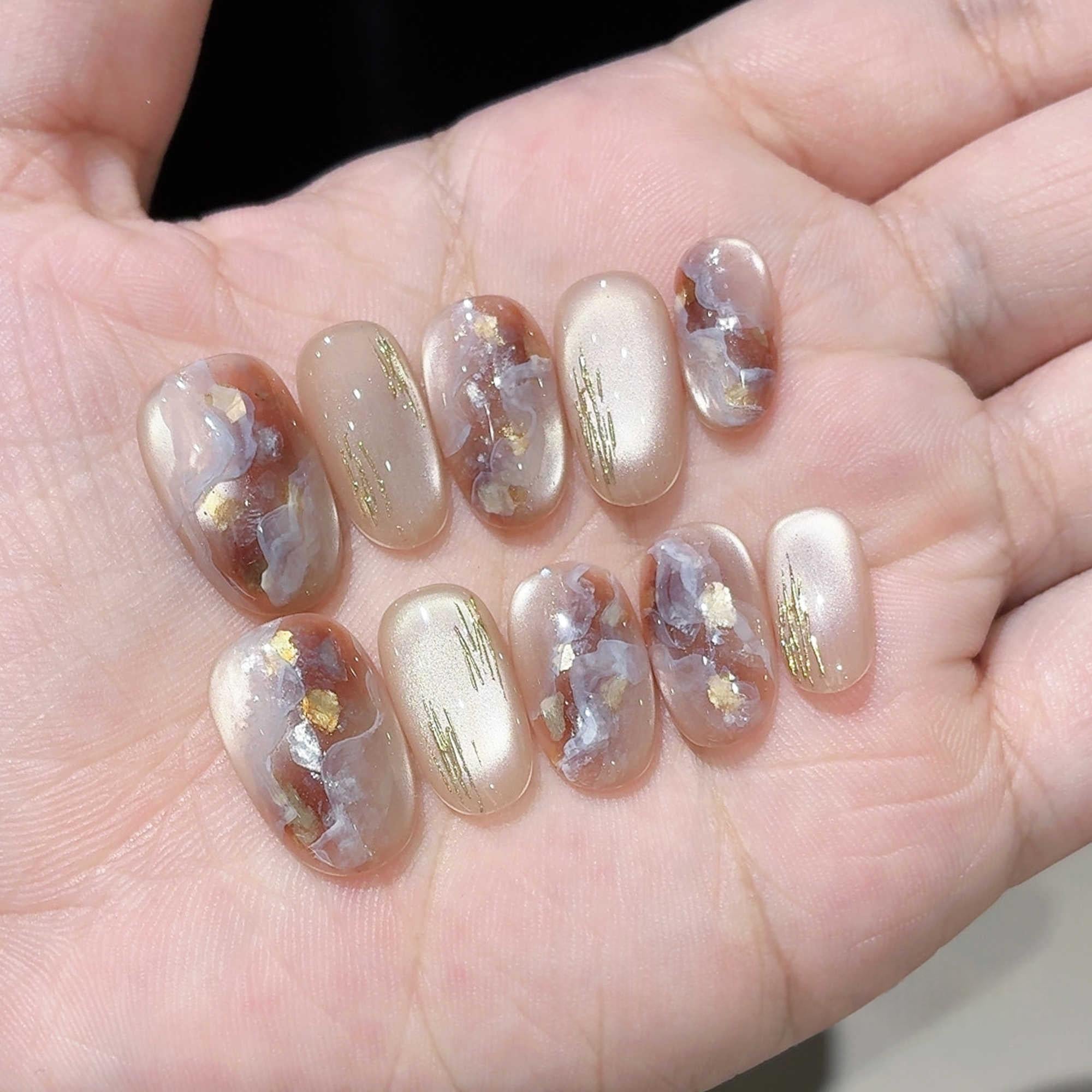 Japanisches Eis-Nagelset mit Goldfolie