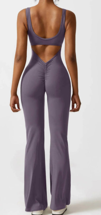 Nahtloser Yoga-Bodysuit mit Cut-Outs