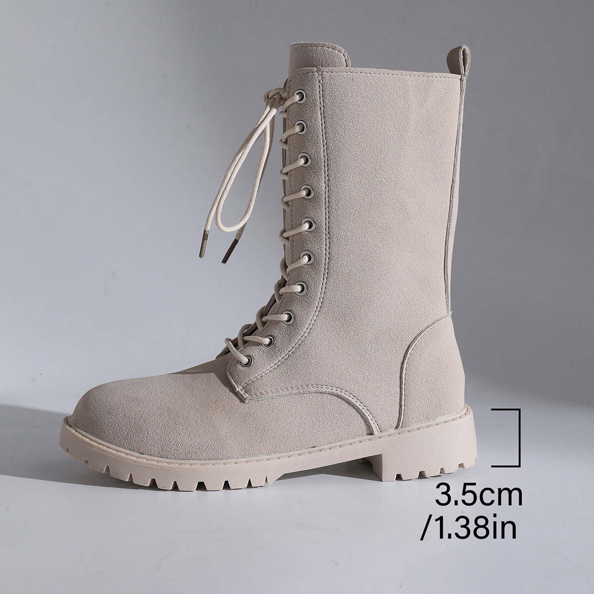 Martin Boots mit Rundspitze und Blockabsatz