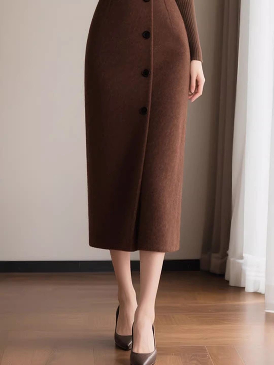 Figurbetonendes Camisole-Kleid im Zweiteiler-Set