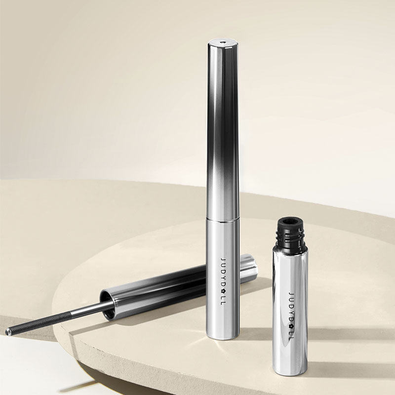 Wimpernmascara mit Metalltube – Bild 6 | LuxeStyle