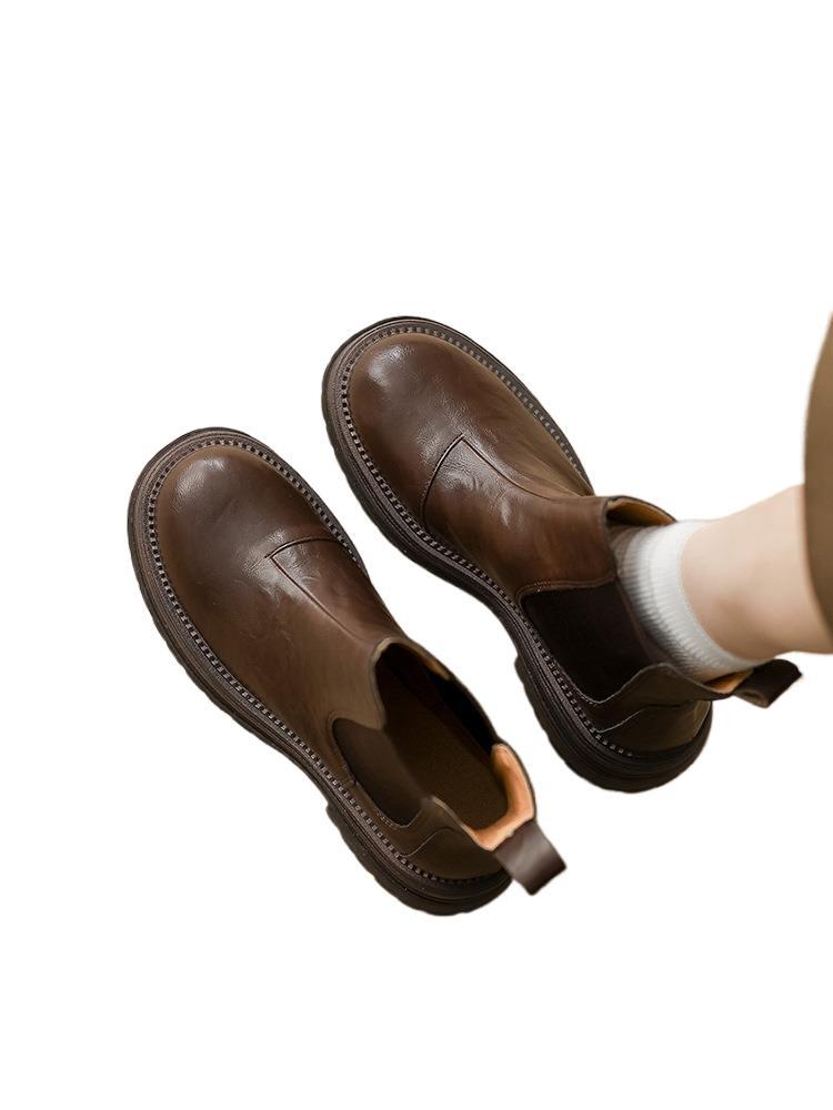 Retro Ankle Boots mit dicker Sohle