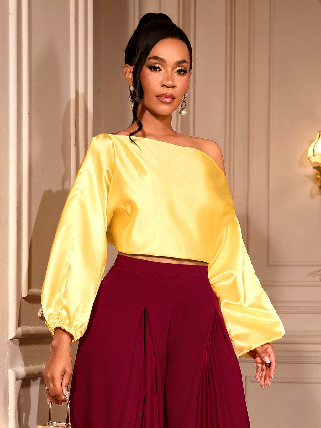 One Shoulder Cropped Blouse mit Ballonärmeln