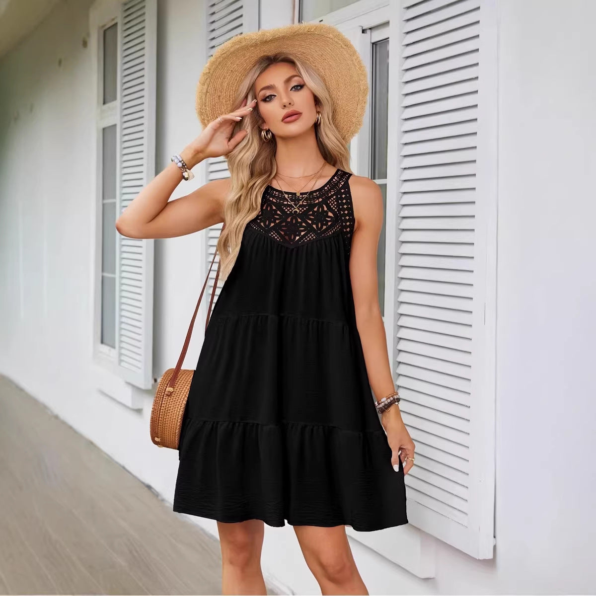 A-Linien Halterneck-Kleid mit Spitze – Bild 3 | LuxeStyle
