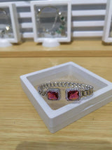Farbe: Weiss und Rot Zirkonium