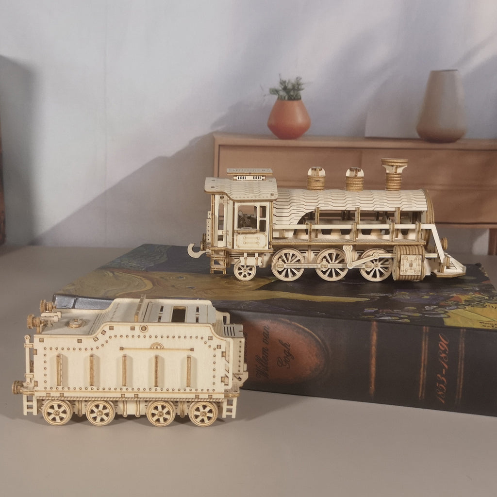 3D Holzpuzzle: Mechanischer Zug
