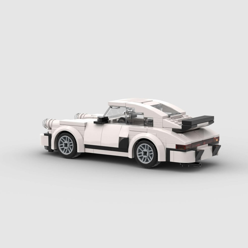 Bausteine-Set «Retro Racer» – 196 Teile, Sportwagen