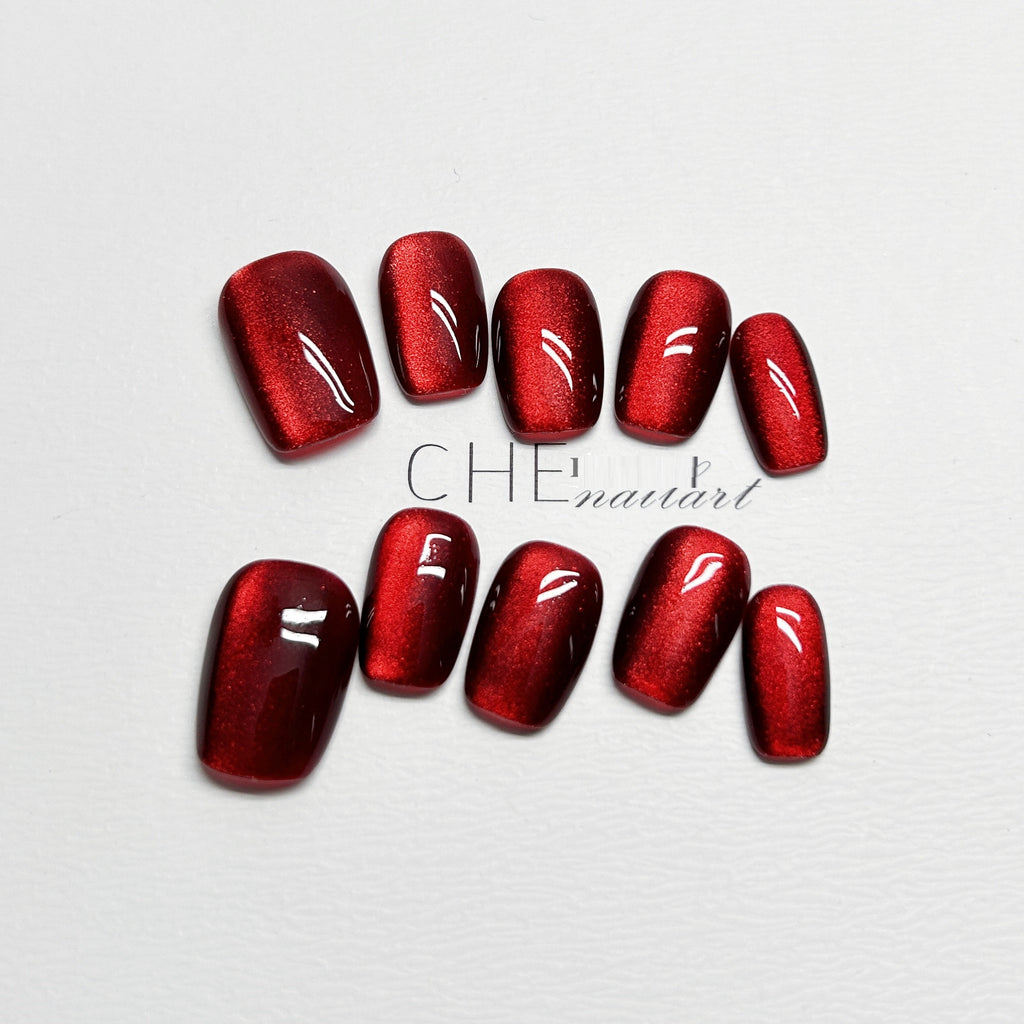 Weinroter Cat Eye Nagelsticker – Bild 5 | LuxeStyle