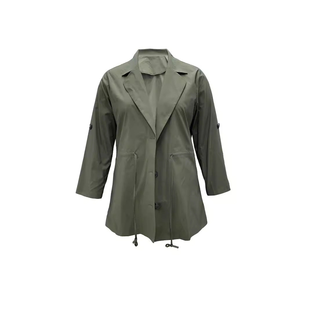Trenchcoat mit Knopf in Armeegrün – Bild 5 | LuxeStyle