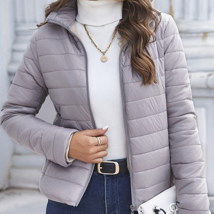 Mittelgrosser Wollmantel mit Kapuze – Bild 9 | LuxeStyle