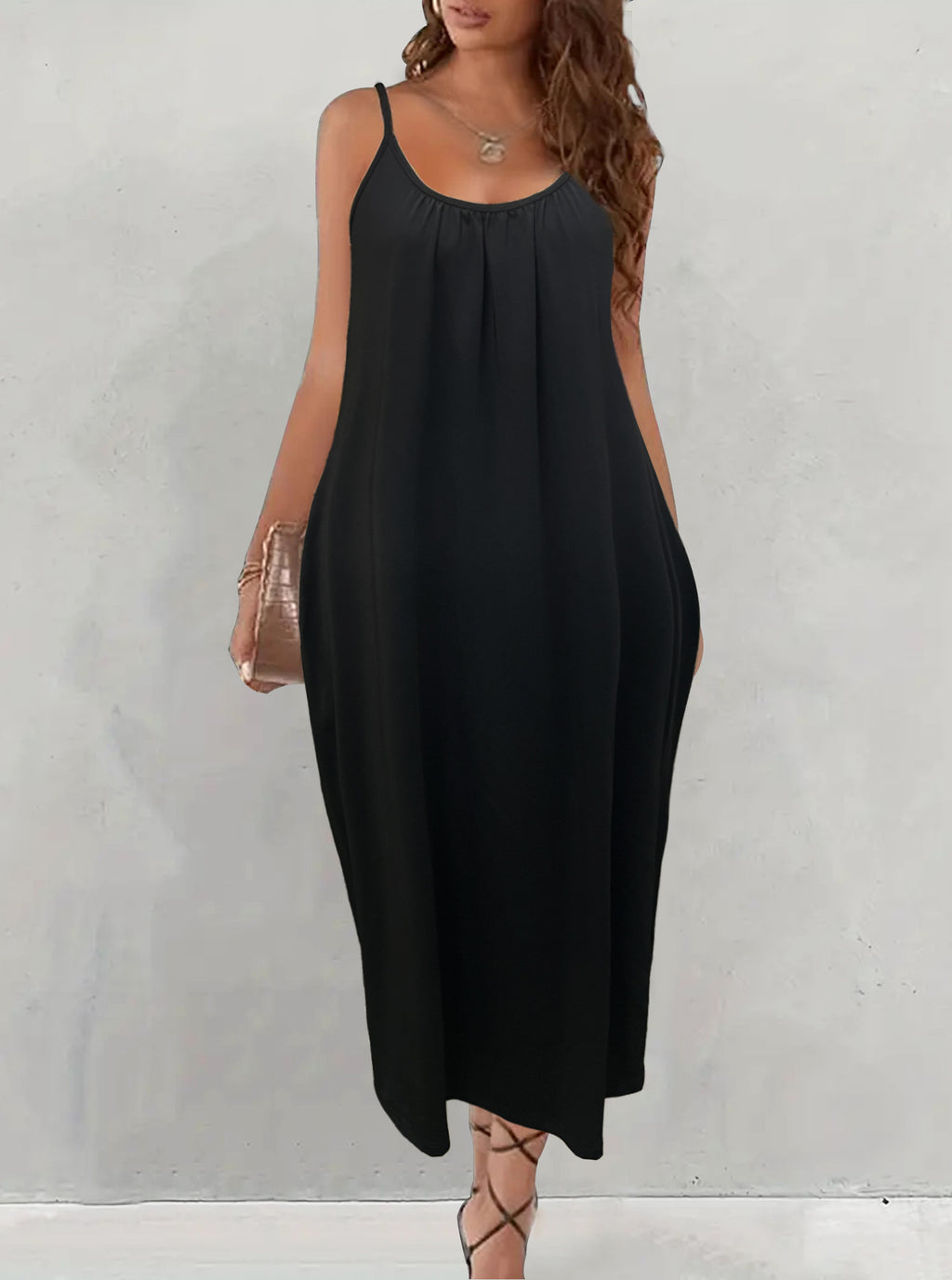 V-Ausschnitt Sommer-Slip-Kleid