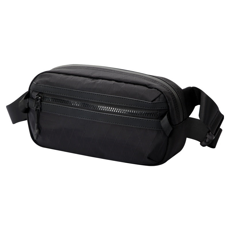Wasserabweisende, minimalistische Brusttasche – Ansicht 2