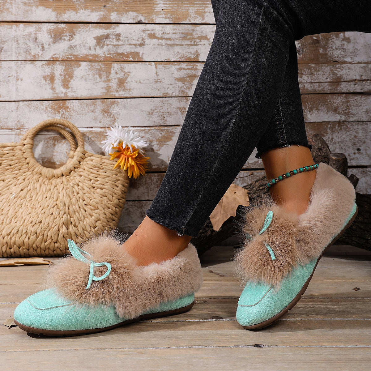 Runde Damen-Schuhe mit Schleife