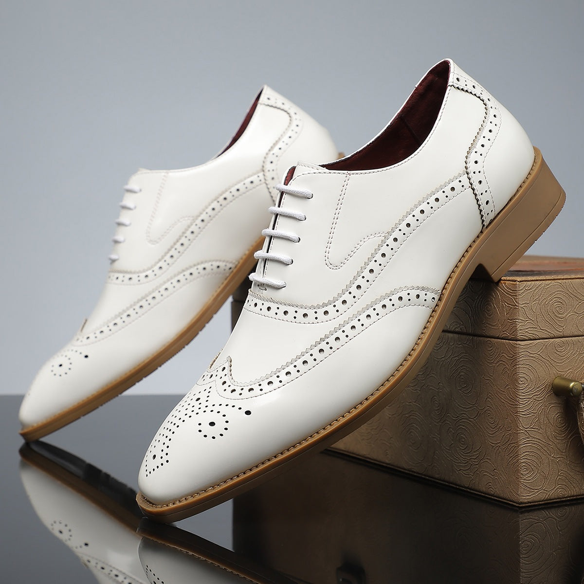 Business-Schuhe im britischen Stil mit Schnürung