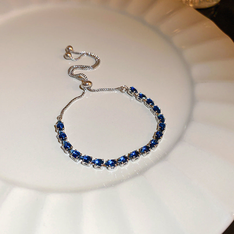 18K Goldplattiertes Ovaler Zirkonia-Band Retro