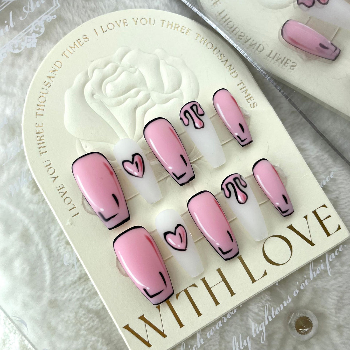 Handgemachte Fake Nails – langanhaltende Maniküre – Bild 2 | LuxeStyle