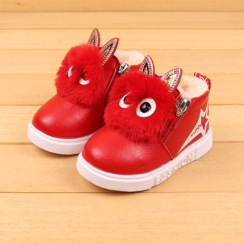 Rote Mädchenstiefel