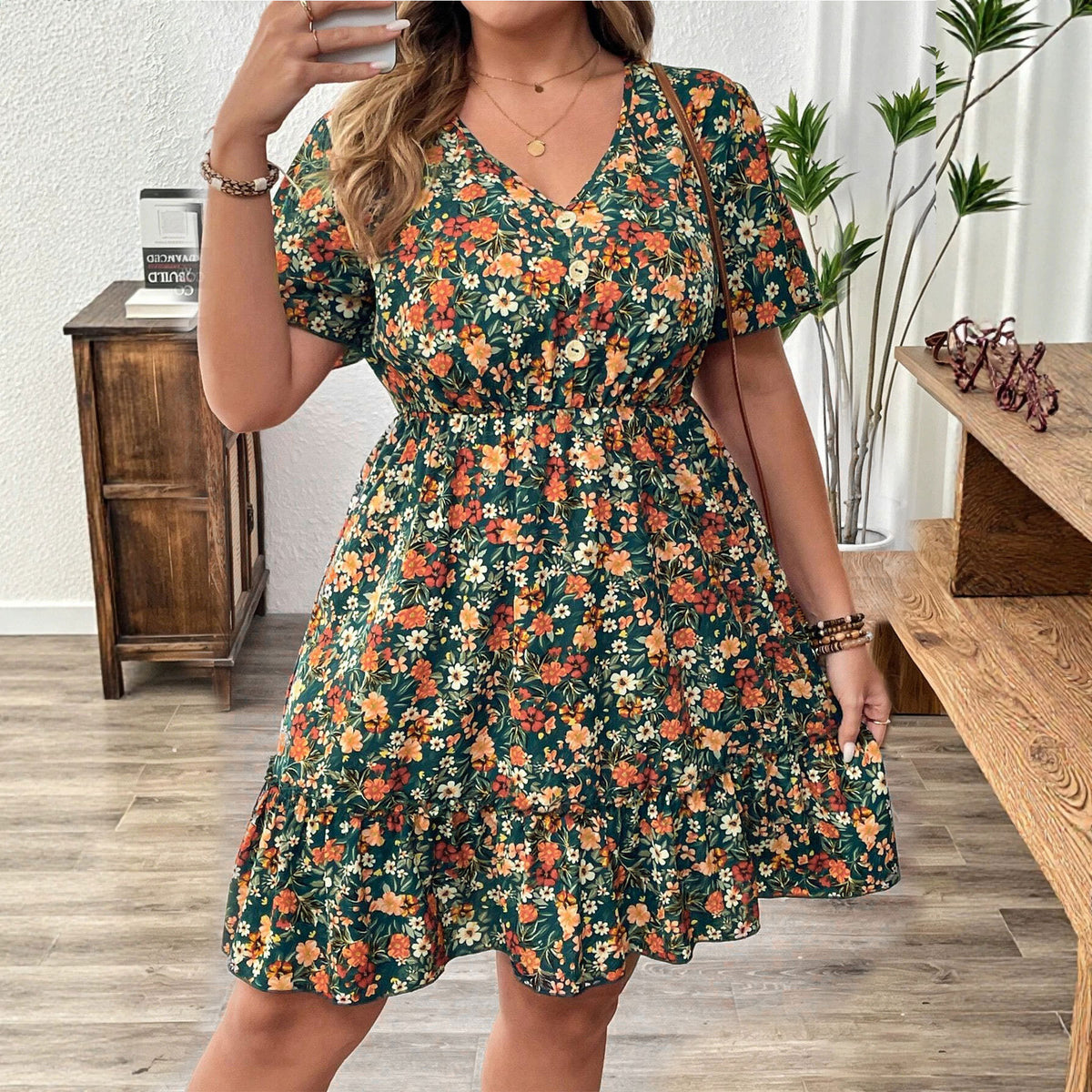 Midi-Kleid mit V-Ausschnitt & Blumenmuster – Bild 7 | LuxeStyle