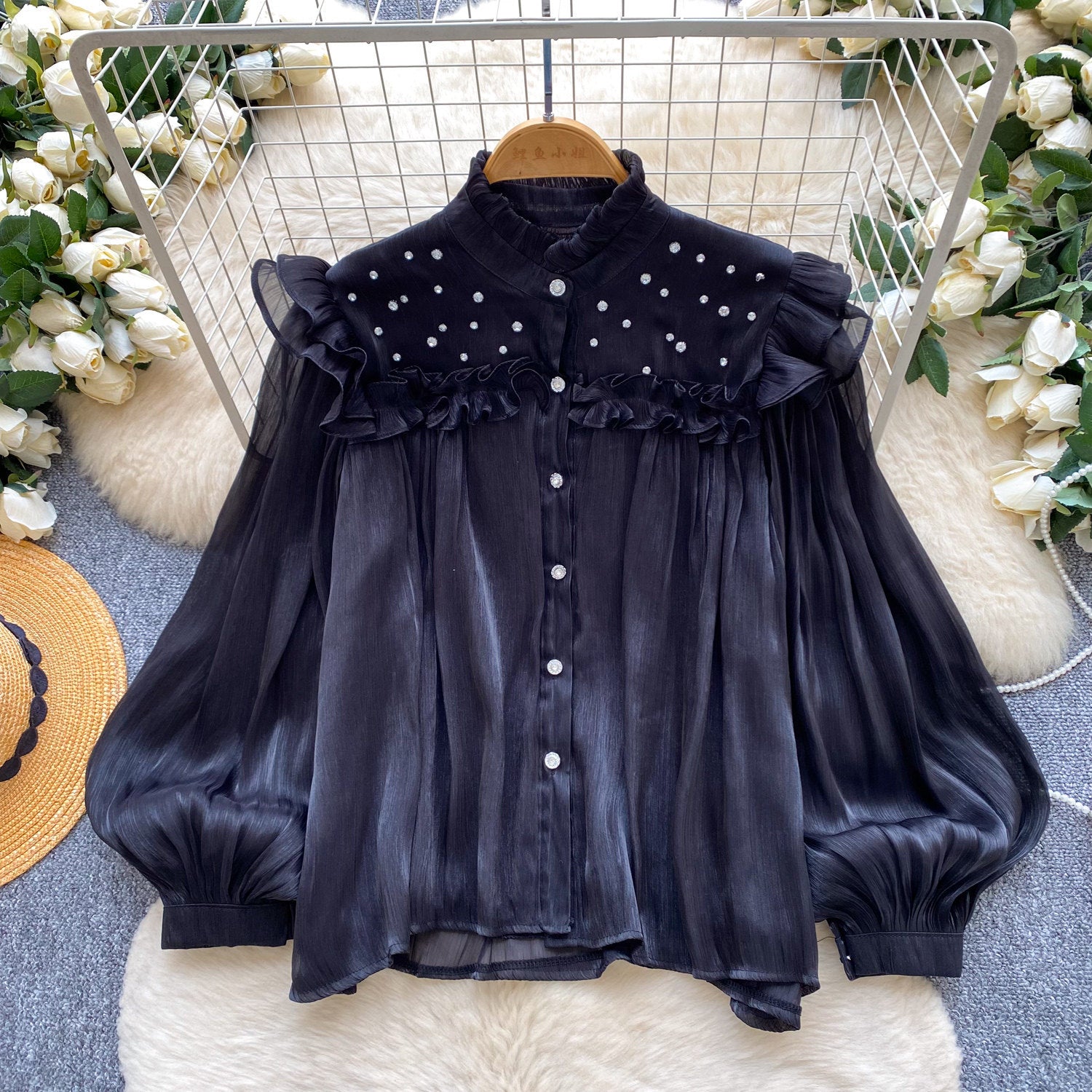 Gelbe Bluse mit Ruffles